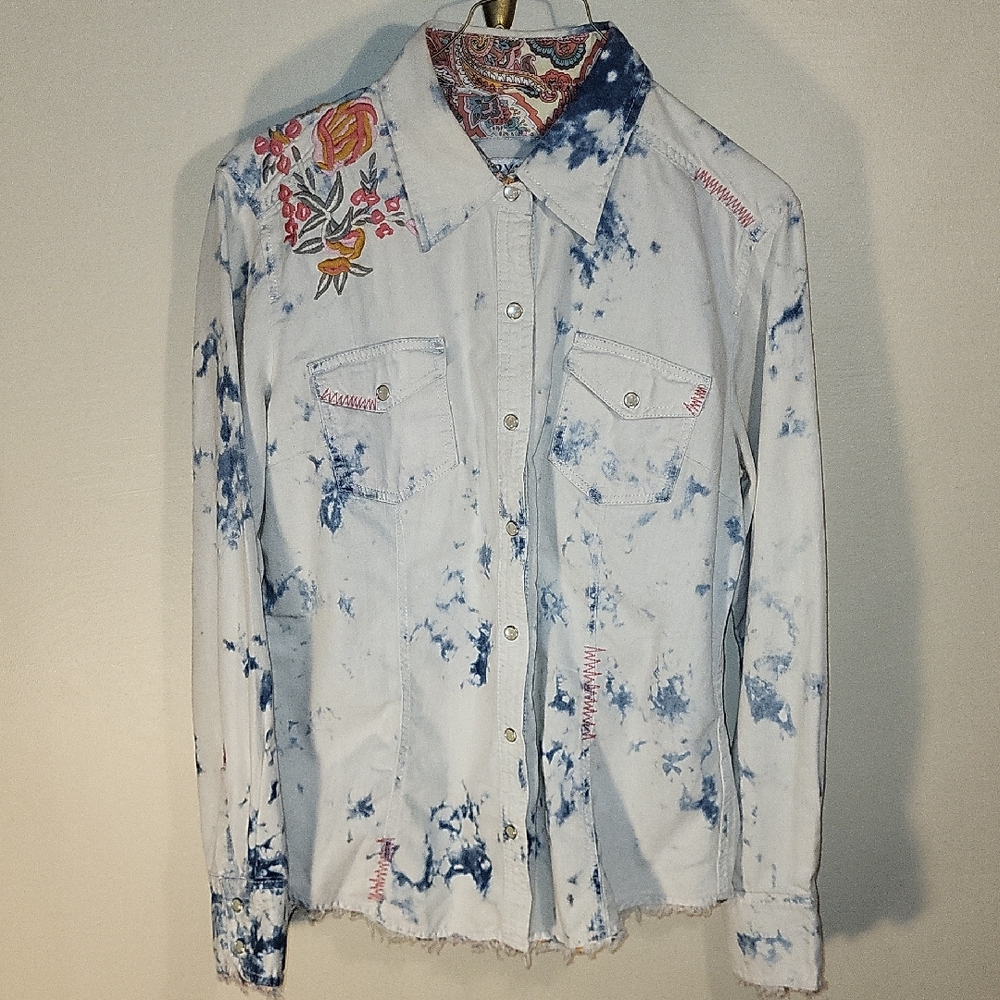 Micheal Ryan Embroidered Tie-Dye Denim Shirt  With Pearl Snaps- L